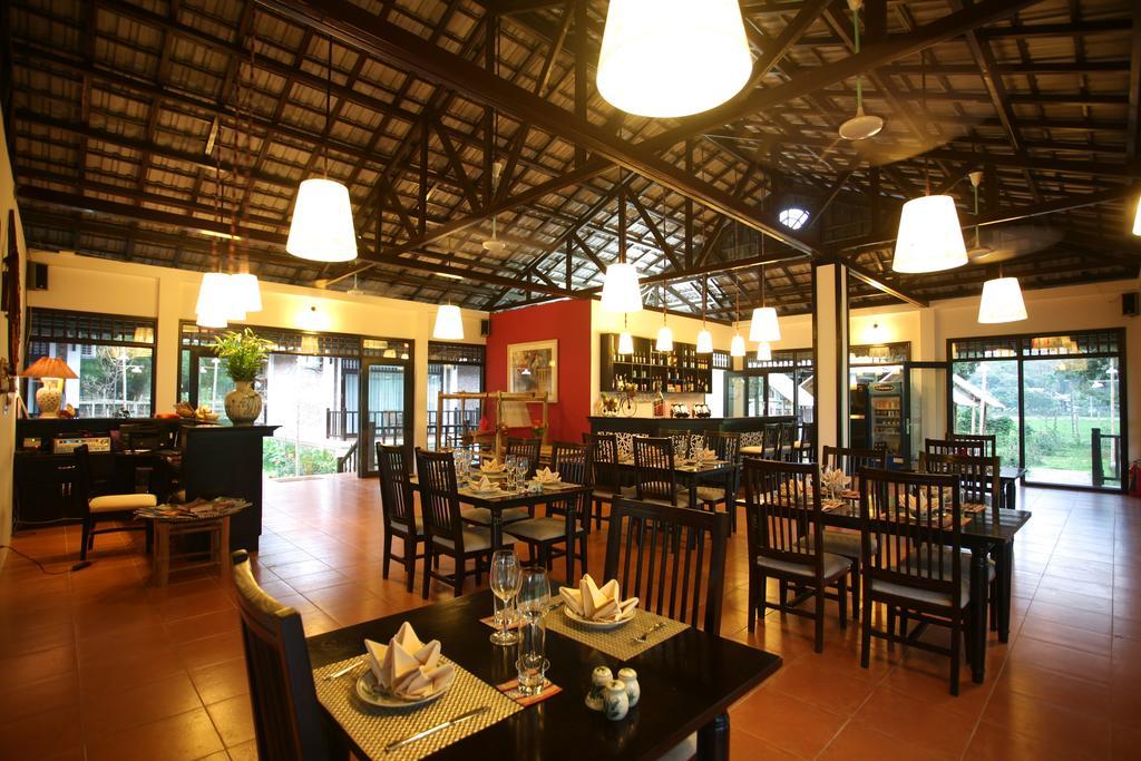 Sol Bungalows Hotel Mai Châu Bagian luar foto